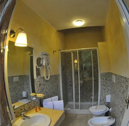 Atlantic Hotell 2*